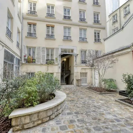 Typical & Charming Flat Near St Germain - Mid-term Parigi